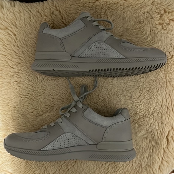 O by Everlane The Trainer Woman’s 9 Mens 7 Gray Leather Lace Up Sneaker - Picture 8 of 11